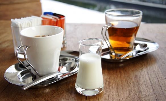 http://life.ma/wp-content/uploads/2013/03/kave-%C3%A9s-tea.jpg